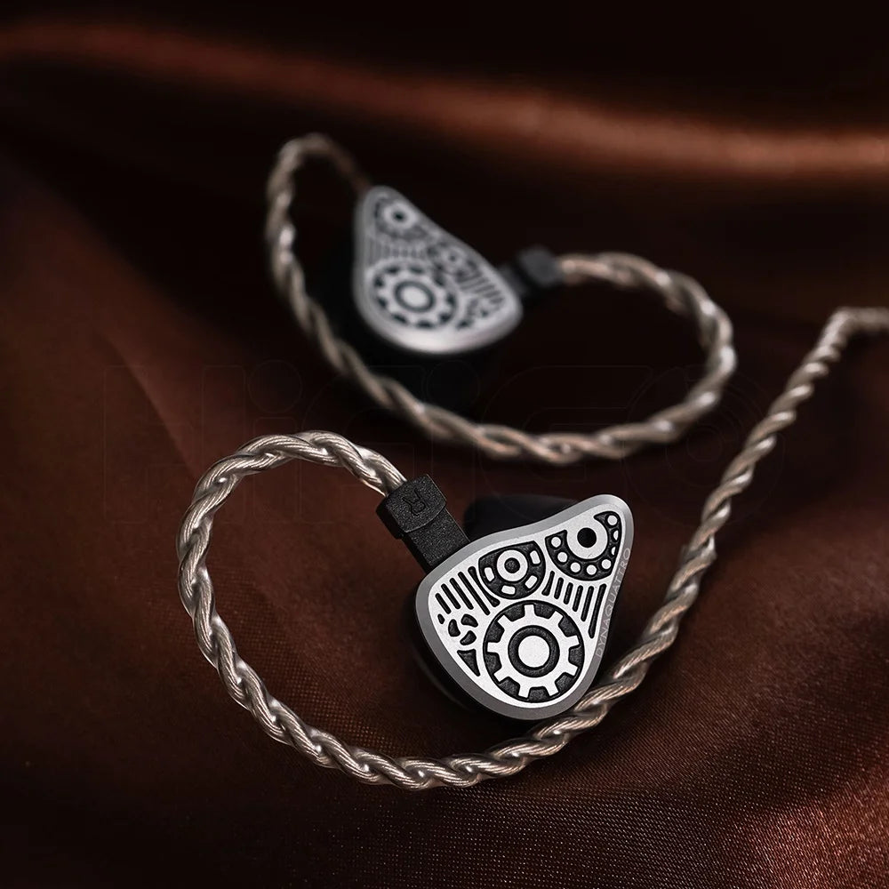 HiFiGo Binary Dynaquattro 4 Dynamic Driver IEMs 3 Specialized DD+1 Passive Diaphragm In-Ear Earphones with 3.5mm+4.4mm Plugs