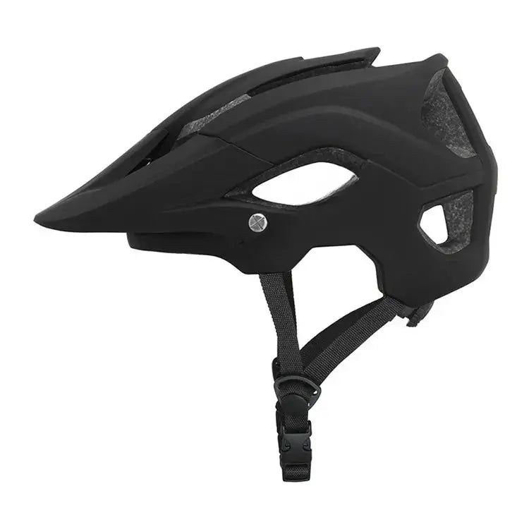 HELMETS & GEAR